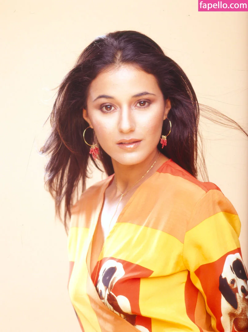Emmanuelle Chriqui Onlyfans Photo Gallery 