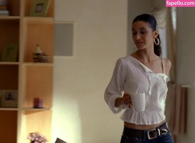 Emmanuelle Chriqui Onlyfans Photo Gallery 