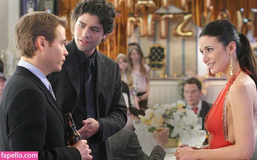 Emmanuelle Chriqui Onlyfans Photo Gallery 