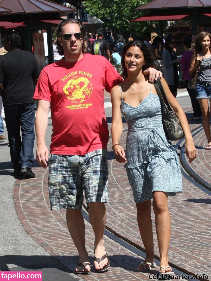 Emmanuelle Chriqui Onlyfans Photo Gallery 