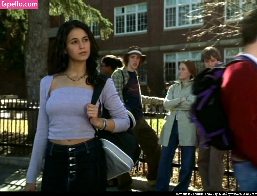 Emmanuelle Chriqui Onlyfans Photo Gallery 