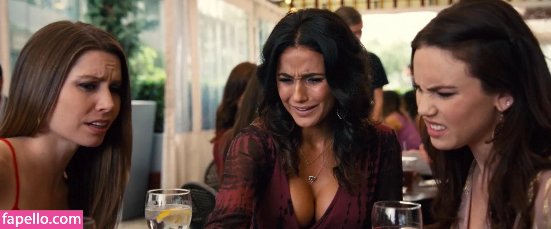 Emmanuelle Chriqui Onlyfans Photo Gallery 