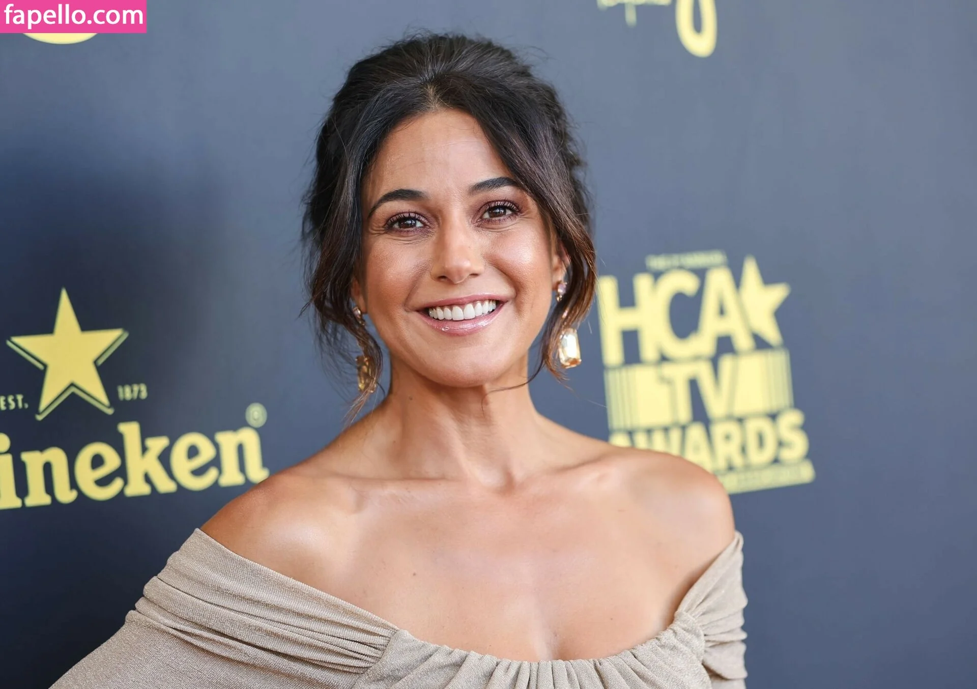 Emmanuelle Chriqui Onlyfans Photo Gallery 