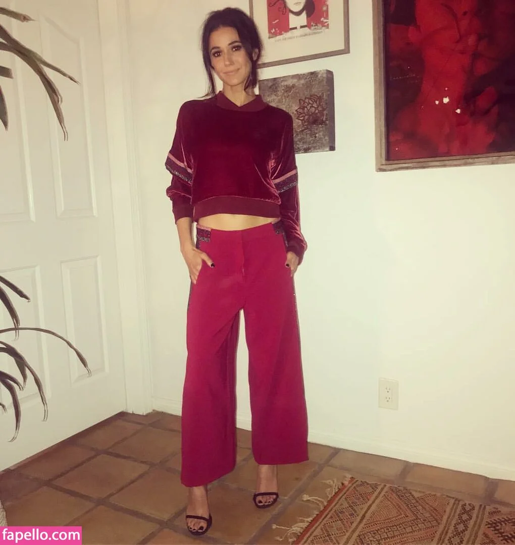 Emmanuelle Chriqui Onlyfans Photo Gallery 