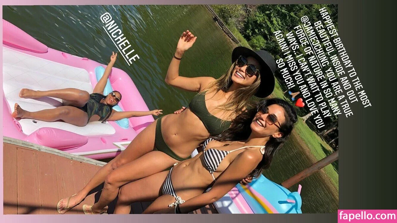 Emmanuelle Chriqui Onlyfans Photo Gallery 