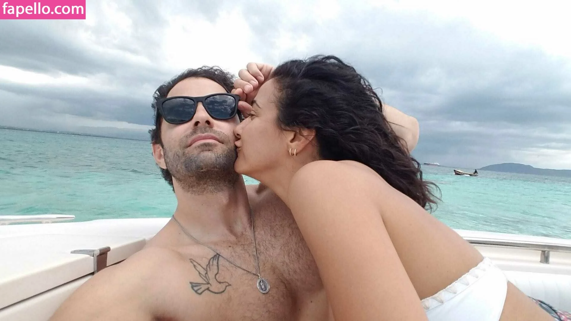 Emmanuelle Chriqui Onlyfans Photo Gallery 