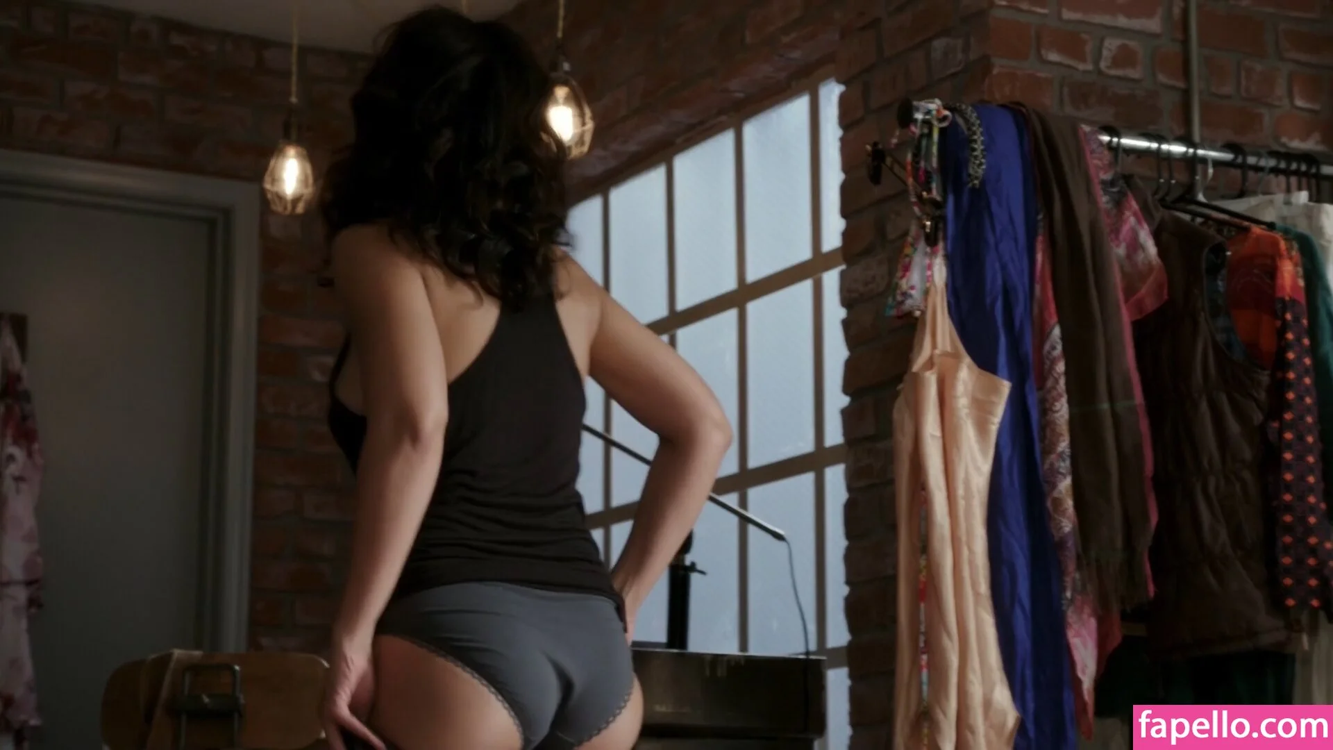 Emmanuelle Chriqui Onlyfans Photo Gallery 