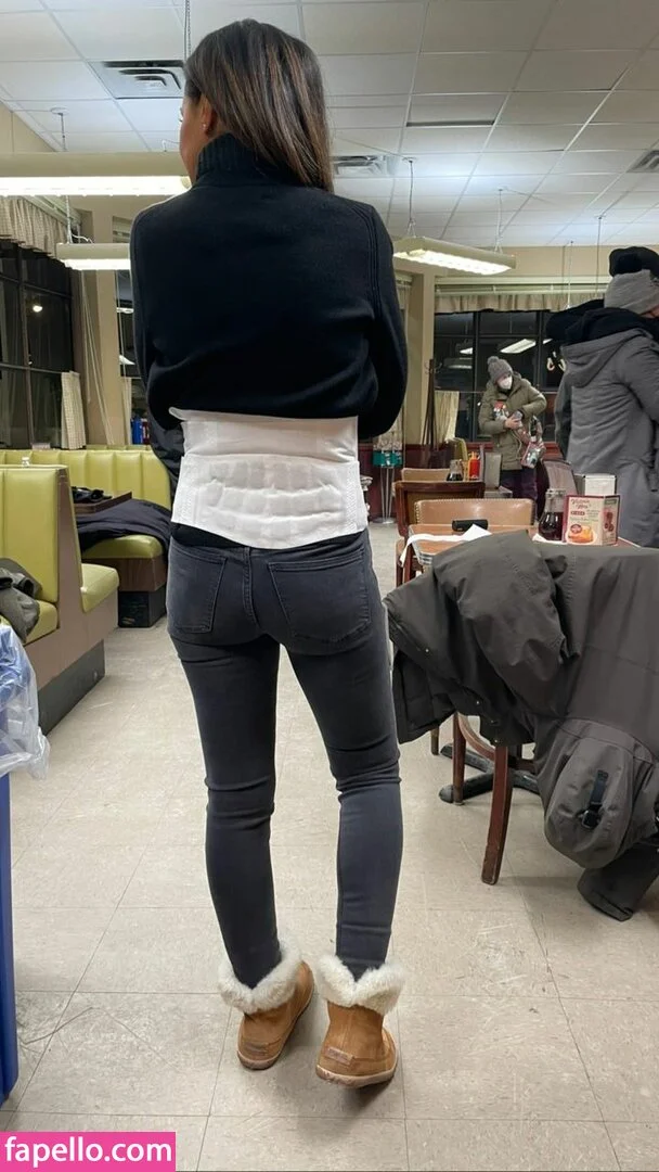 Emmanuelle Chriqui Onlyfans Photo Gallery 