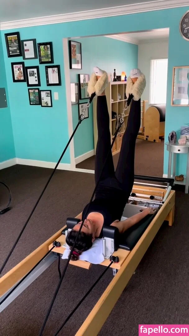 Emmanuelle Chriqui Onlyfans Photo Gallery 