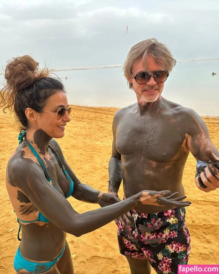 Emmanuelle Chriqui Onlyfans Photo Gallery 