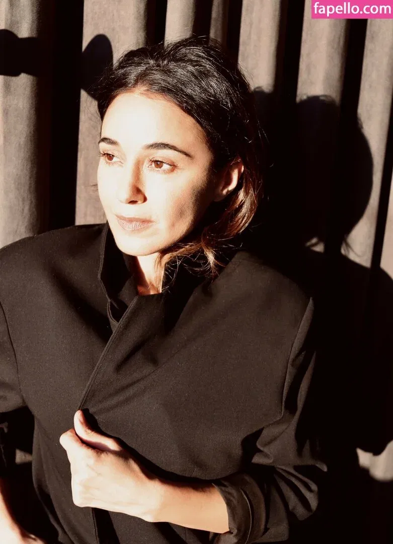 Emmanuelle Chriqui Onlyfans Photo Gallery 