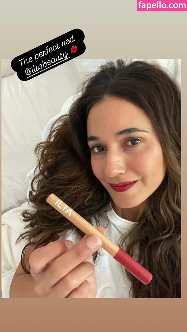 Emmanuelle Chriqui Onlyfans Photo Gallery 