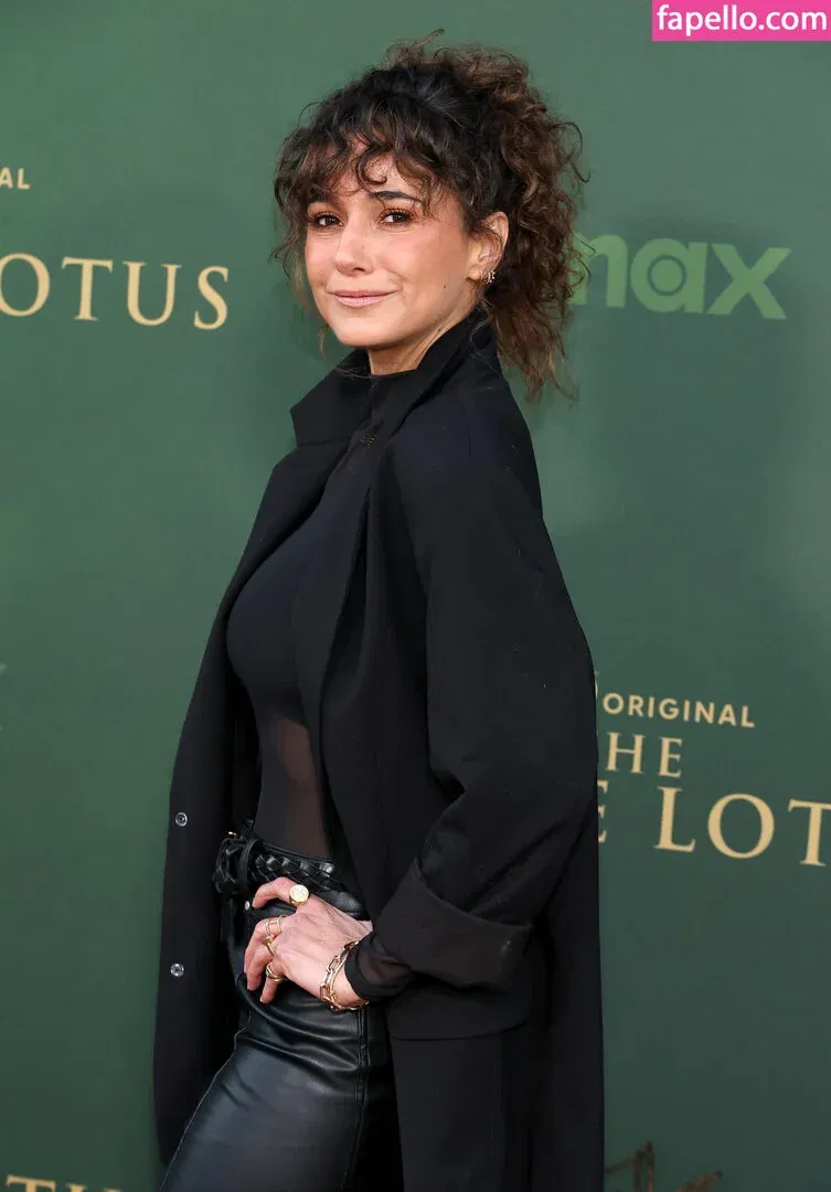 Emmanuelle Chriqui Onlyfans Photo Gallery 