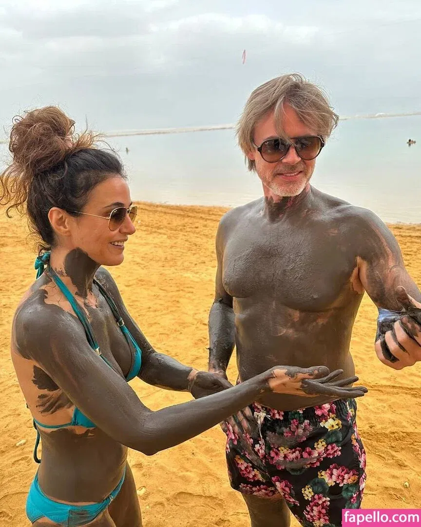 Emmanuelle Chriqui Onlyfans Photo Gallery 