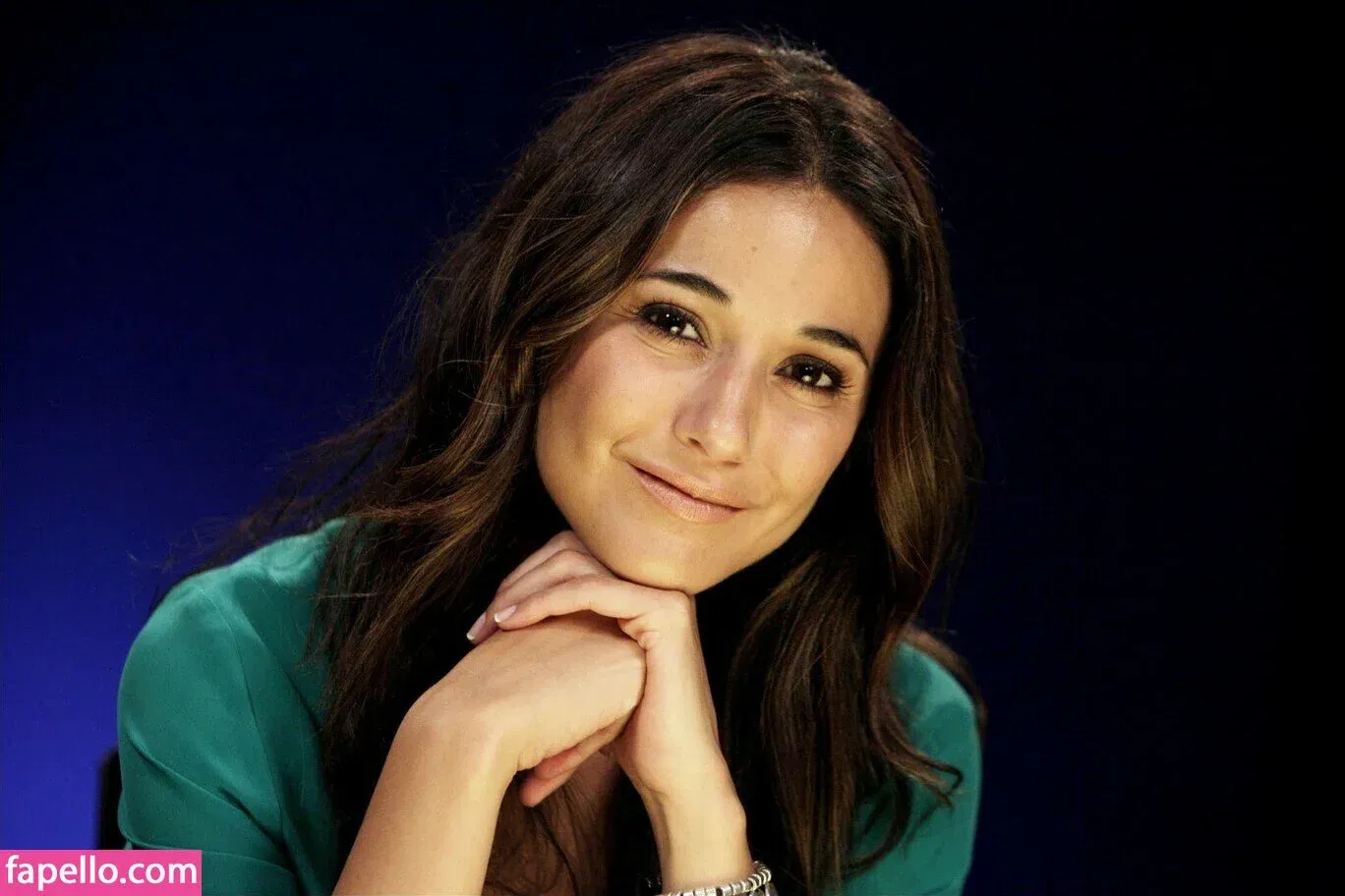 Emmanuelle Chriqui Onlyfans Photo Gallery 