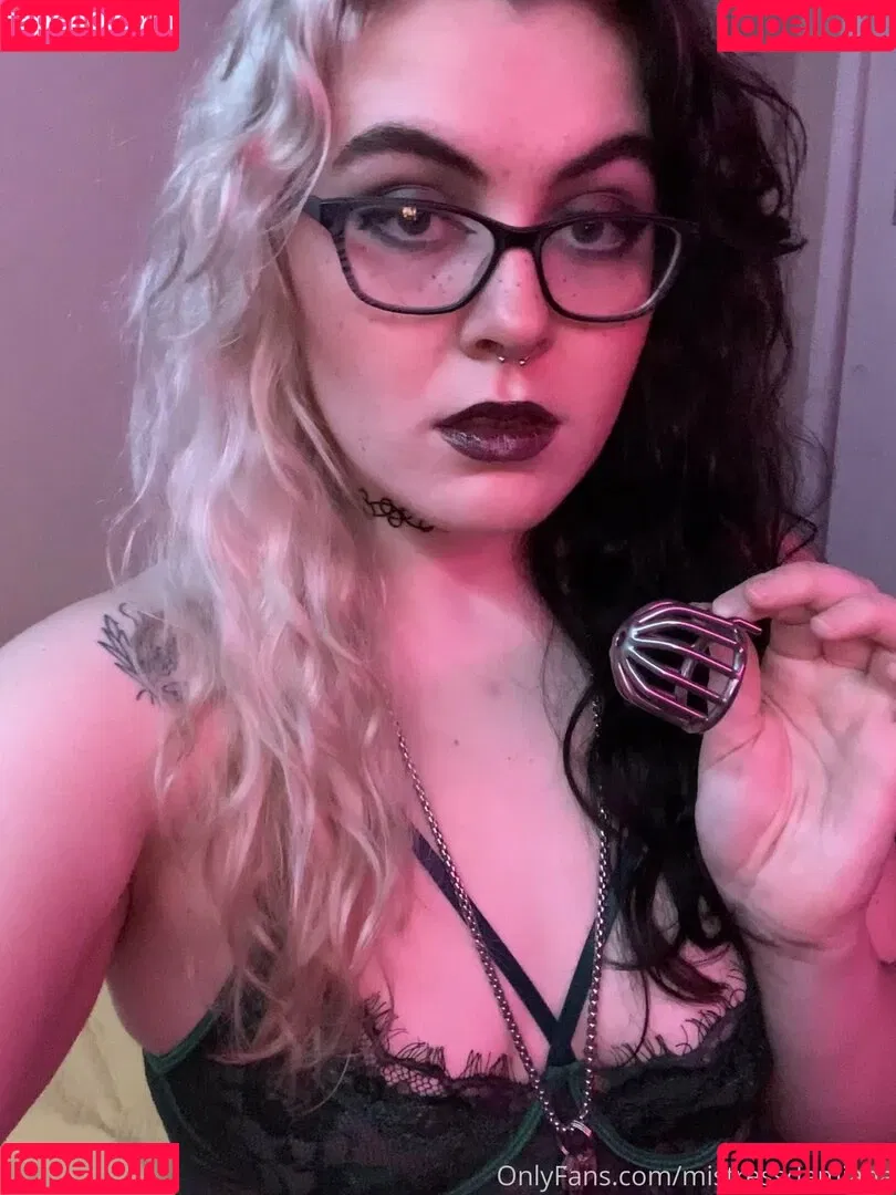 mistressdamiana Onlyfans Photo Gallery 