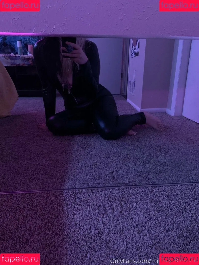 mistressdamiana Onlyfans Photo Gallery 