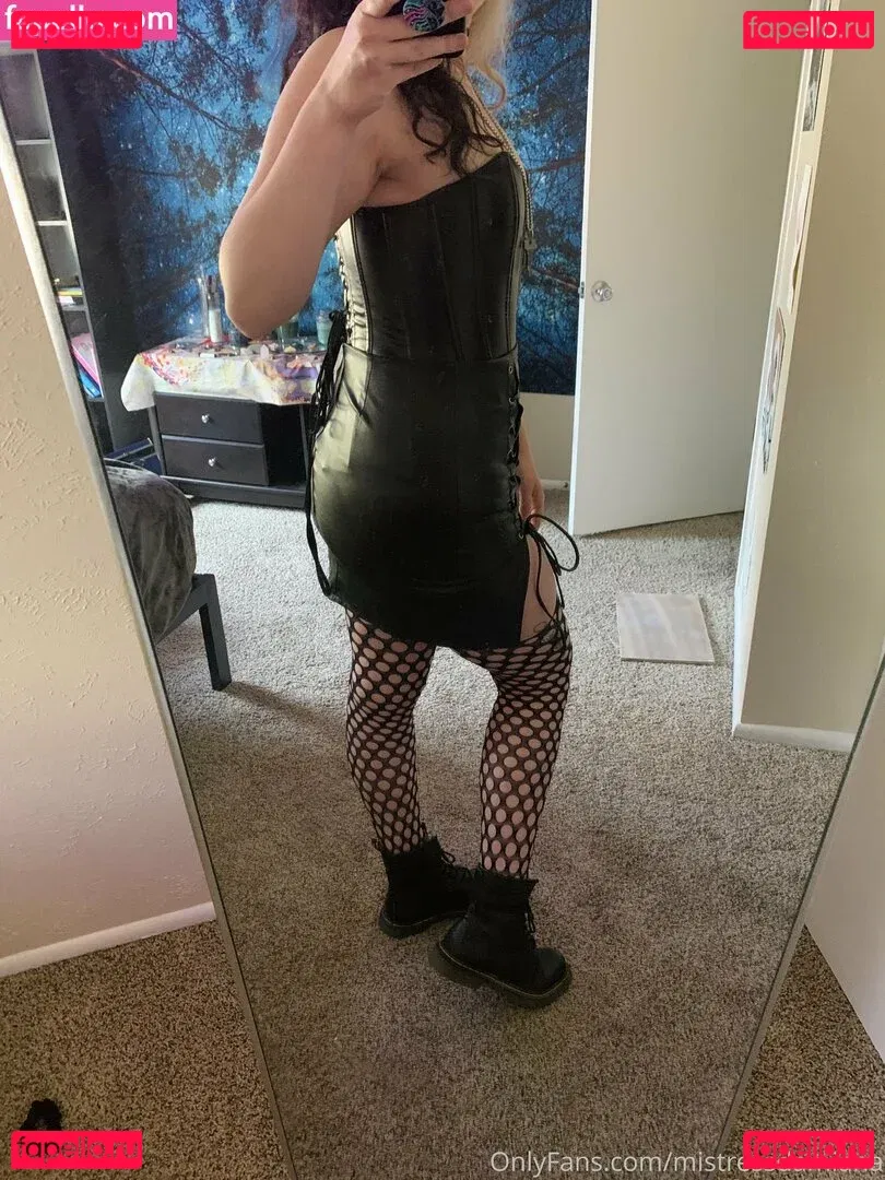 mistressdamiana Onlyfans Photo Gallery 