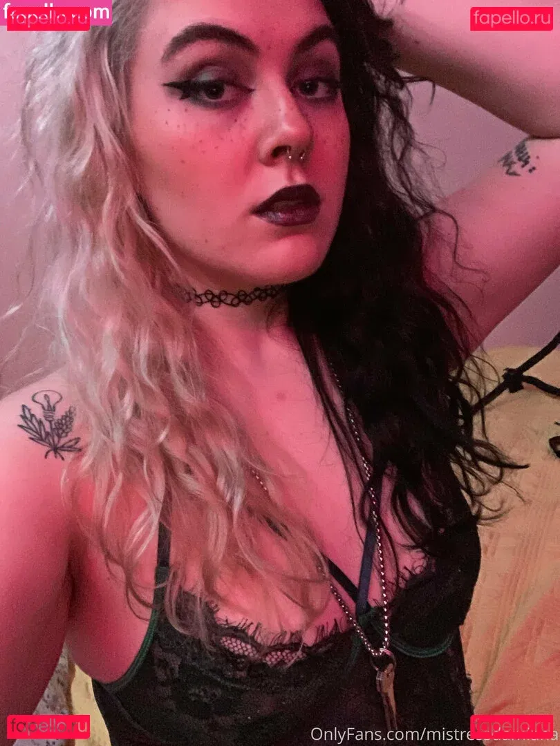 mistressdamiana Onlyfans Photo Gallery 