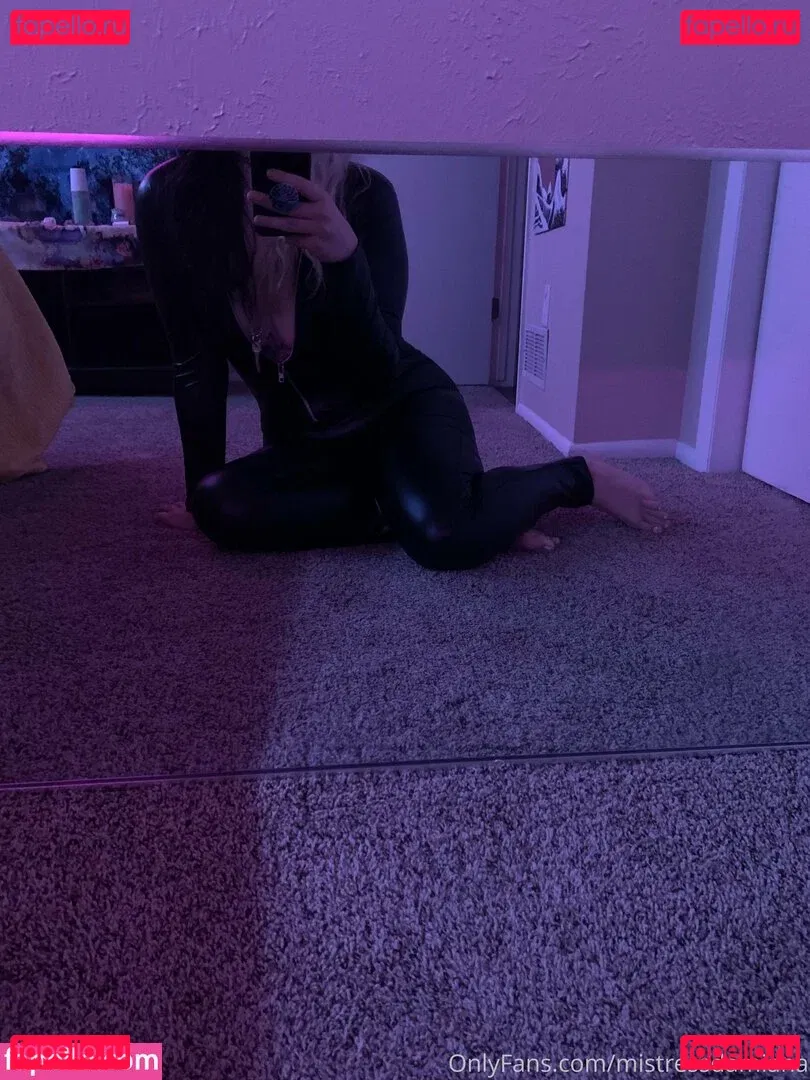 mistressdamiana Onlyfans Photo Gallery 