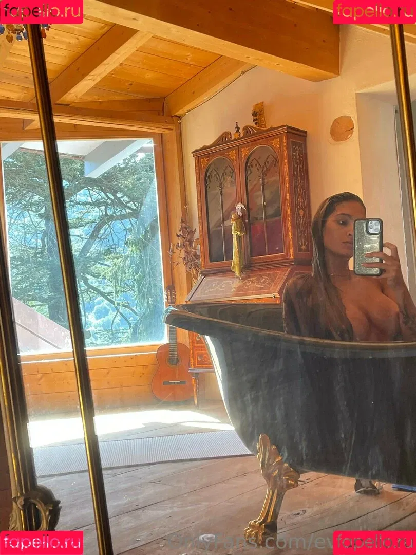 Eva Cadiza Onlyfans Photo Gallery 