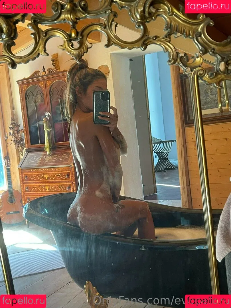 Eva Cadiza Onlyfans Photo Gallery 