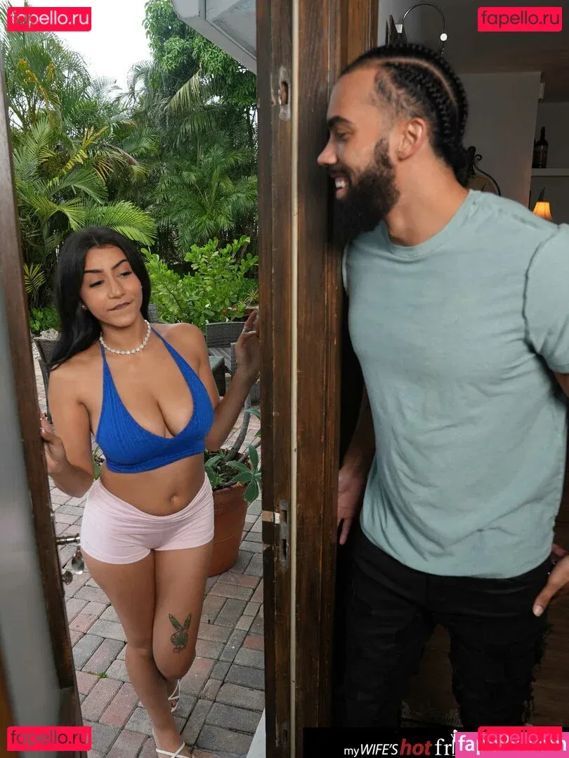 Roxiesin Onlyfans Photo Gallery 