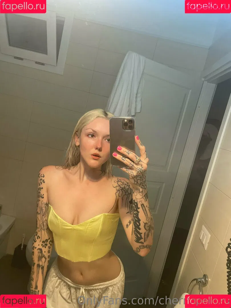 cherryyjones Onlyfans Photo Gallery 