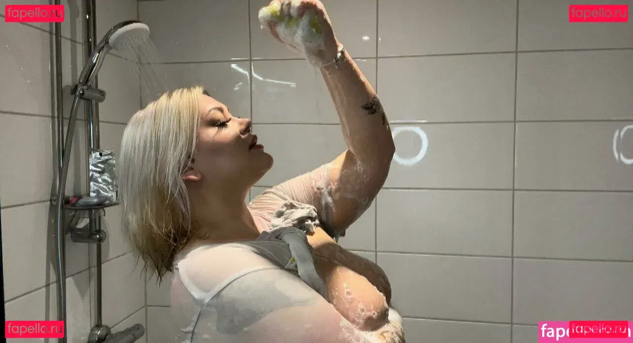 finhotbabes Onlyfans Photo Gallery 