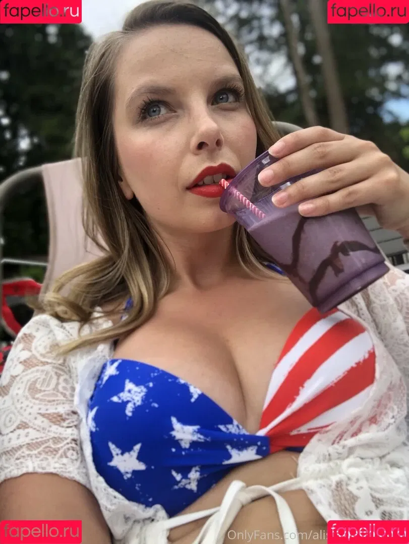 alishadrinksbeer Onlyfans Photo Gallery 