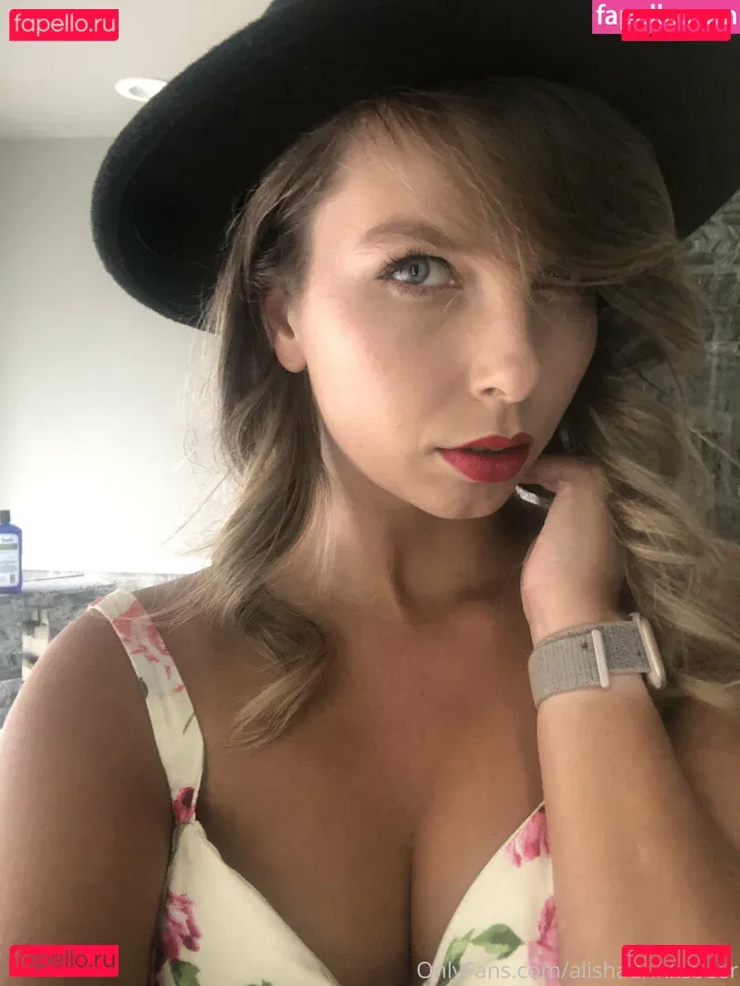 alishadrinksbeer Onlyfans Photo Gallery 