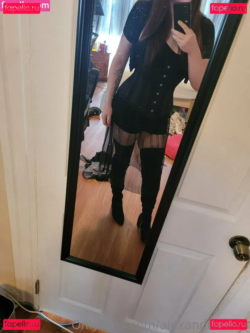 alexandrabbits Onlyfans Photo Gallery 