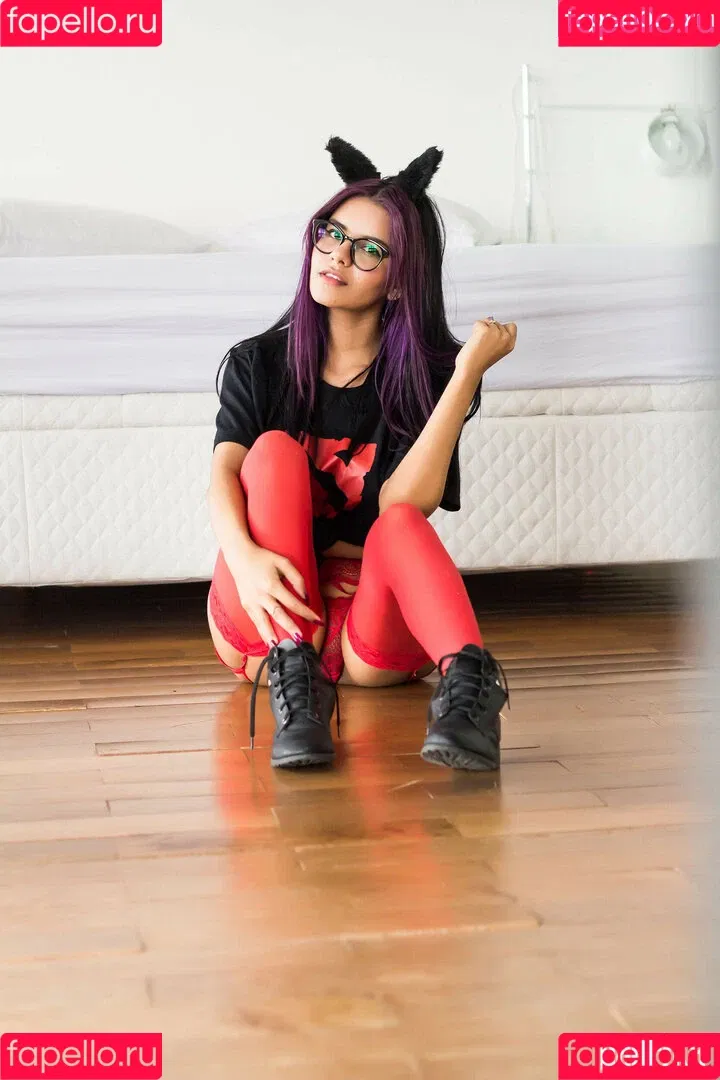 Luna Wolfy Onlyfans Photo Gallery 