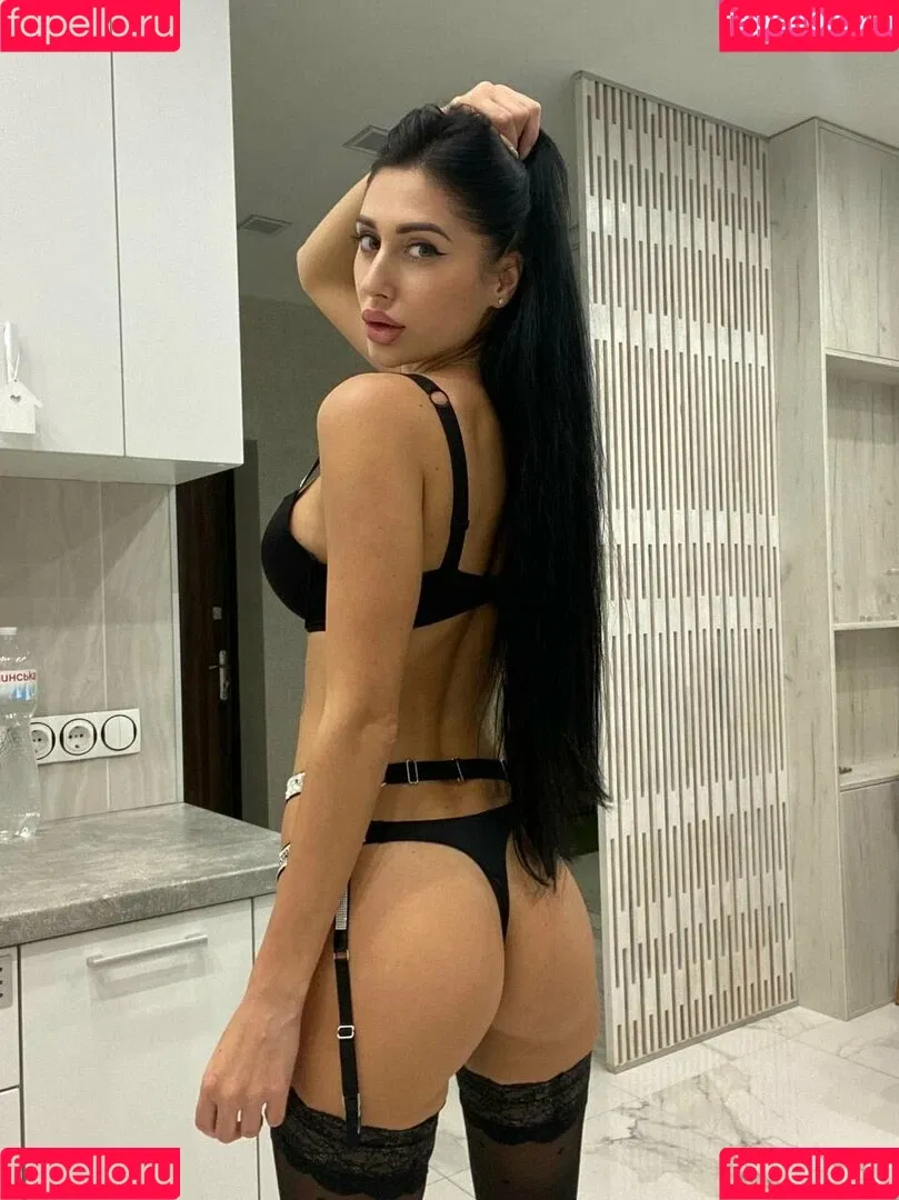 mari.mis Onlyfans Photo Gallery 