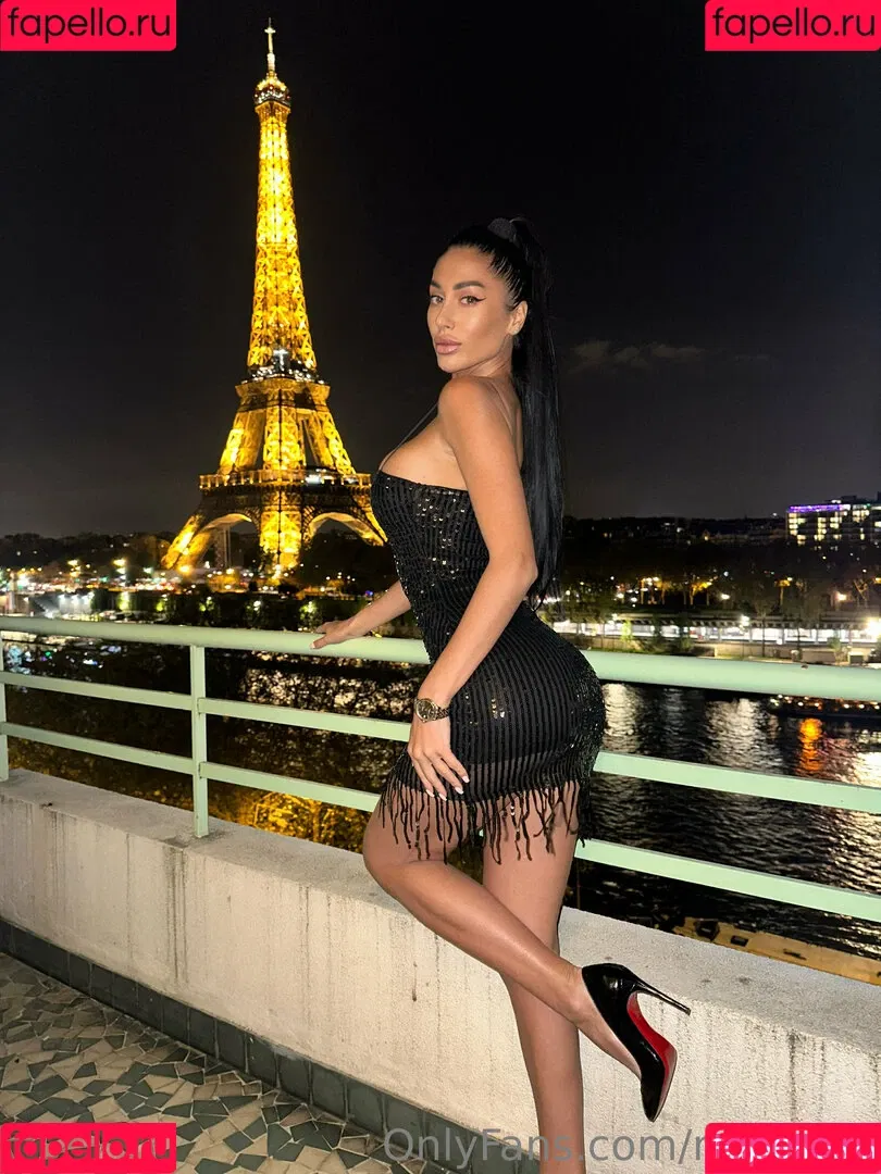 mari.mis Onlyfans Photo Gallery 
