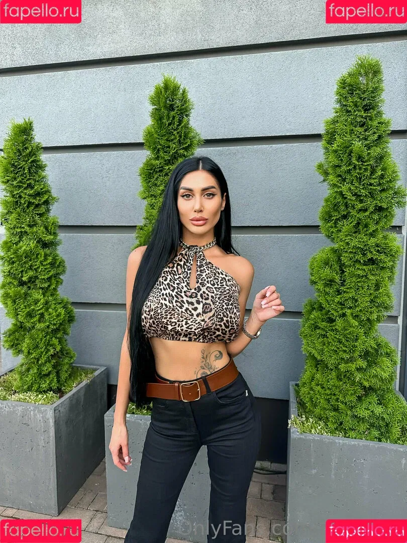 mari.mis Onlyfans Photo Gallery 