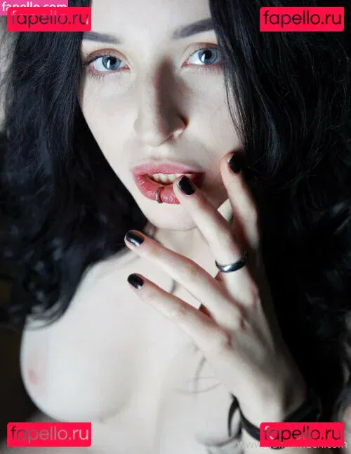 heyitsquinn Onlyfans Photo Gallery 