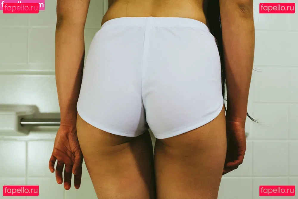 Leg Hurts Onlyfans Photo Gallery 