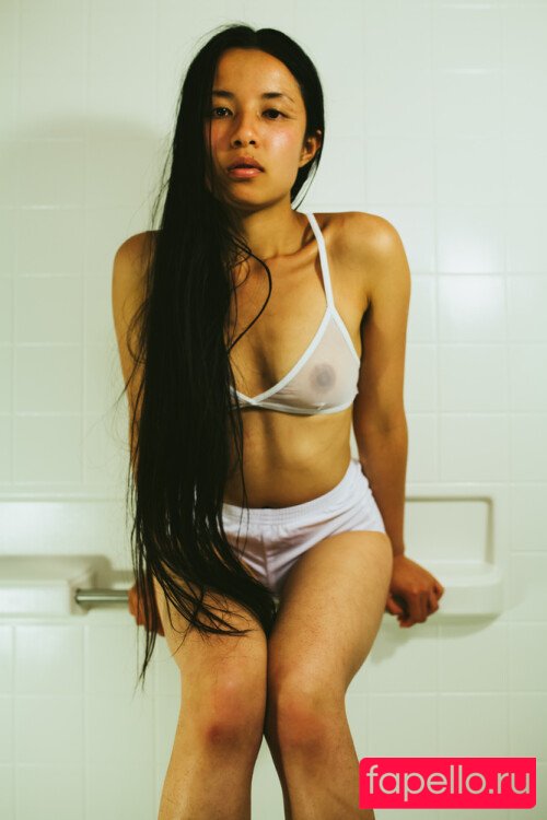 Leg Hurts Nude Onlyfans Photo 40