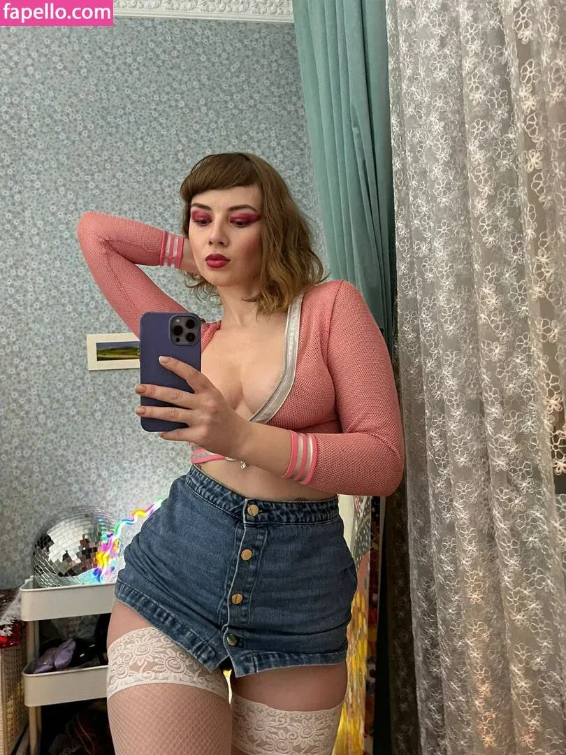 Inga Lis Onlyfans Photo Gallery 