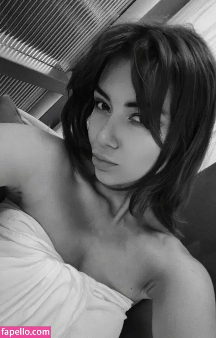 Inga Lis Onlyfans Photo Gallery 