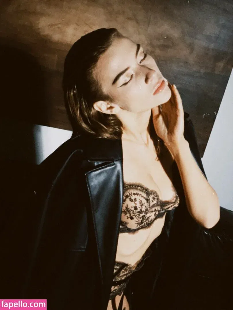 Inga Lis Onlyfans Photo Gallery 