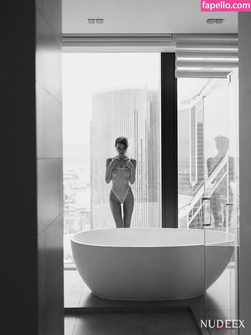 Inga Lis Onlyfans Photo Gallery 