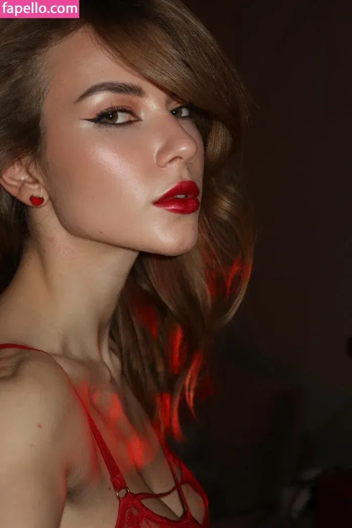 Inga Lis Onlyfans Photo Gallery 