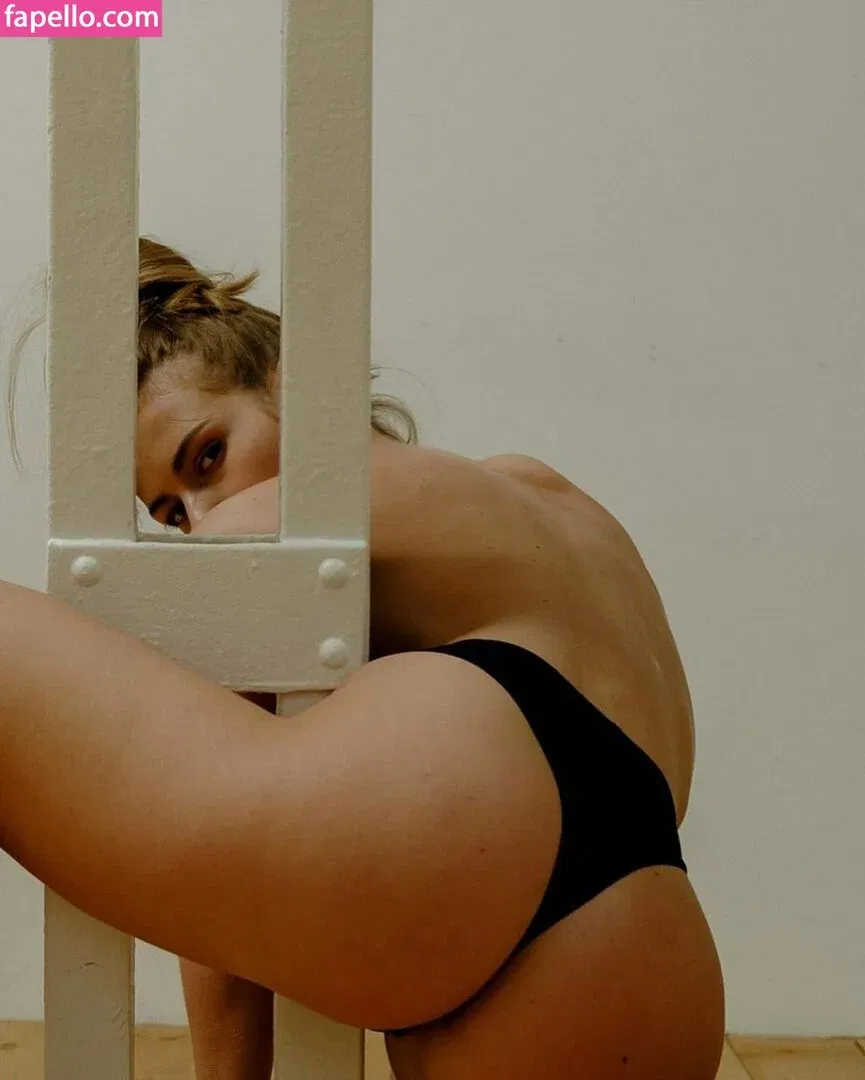 Inga Lis Onlyfans Photo Gallery 