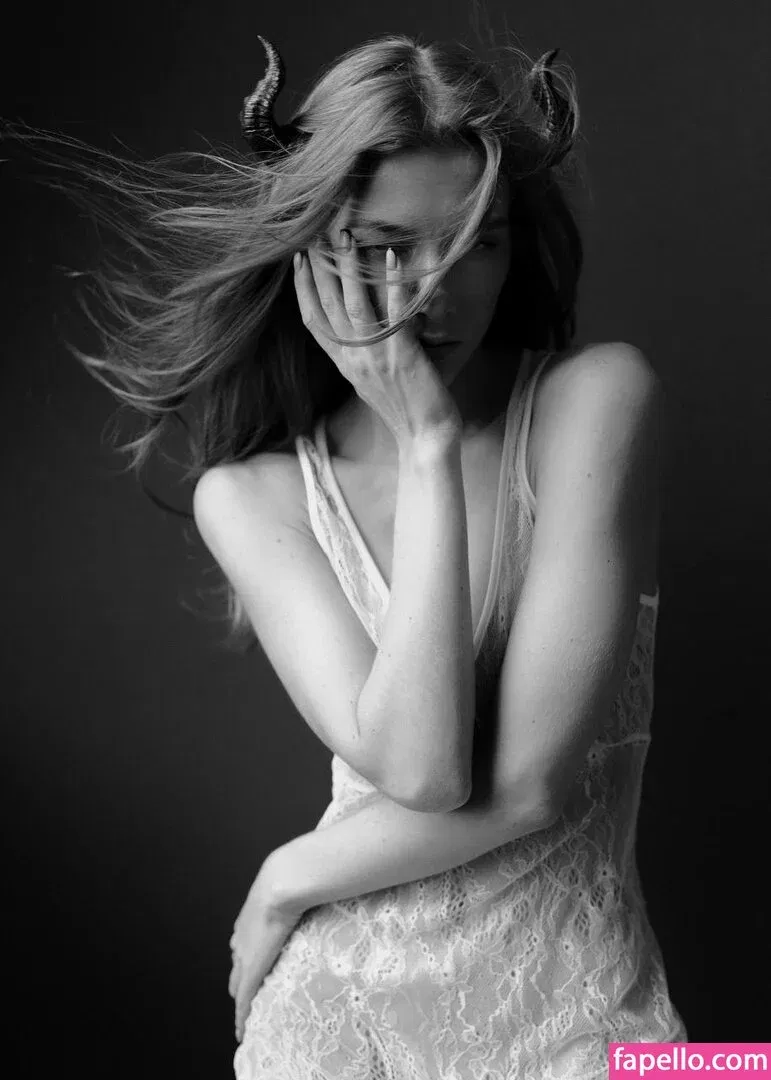 Inga Lis Onlyfans Photo Gallery 