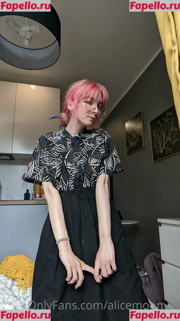 Alicemoonvip Onlyfans Photo Gallery 
