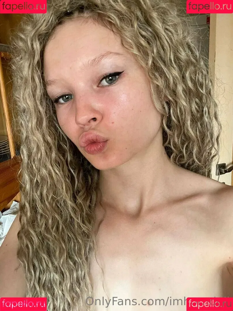 imhorndoll Onlyfans Photo Gallery 