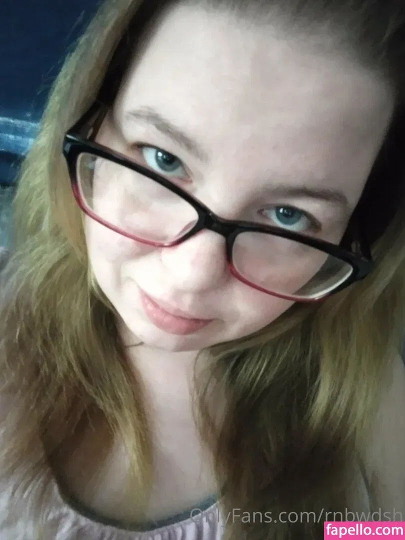 rnbwdsh Onlyfans Photo Gallery 