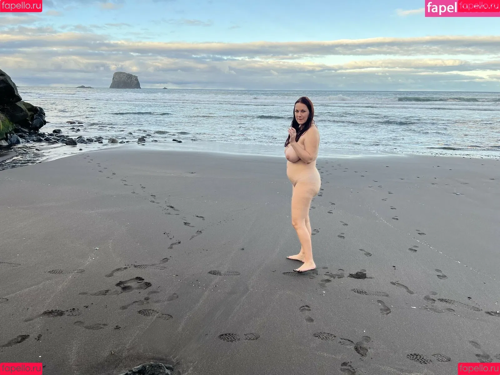 boobStruggle Onlyfans Photo Gallery 